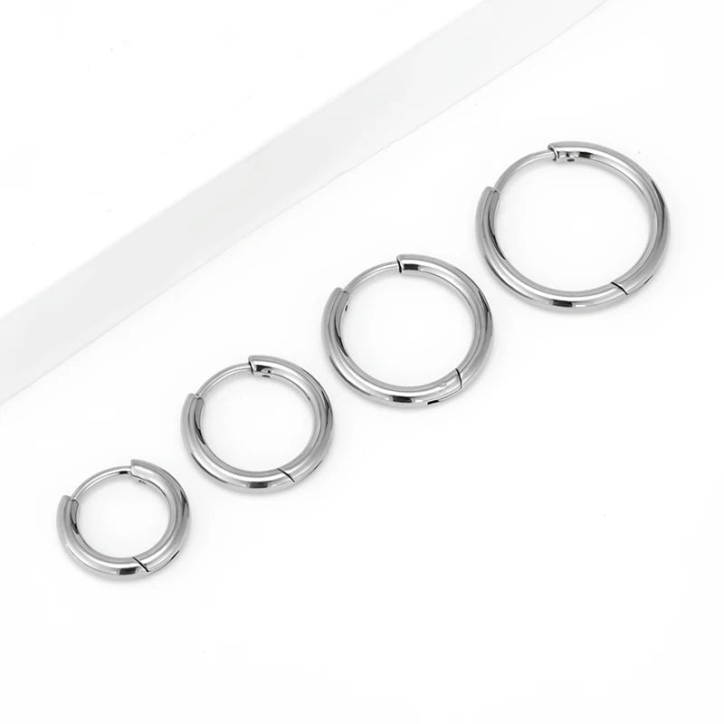 ASTM F136 Titanium Alloy Plain Hoop Earrings G23 Precision Polished Body Piercing Earrings for Piercing Aftercare Hypoallergenic