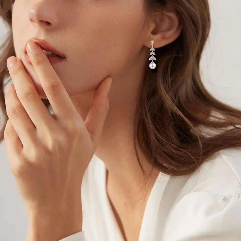 925 Sterling Silver Cz Crystal Pearl Drop Asymmetry Earrings New Fashion Asymmetry Cz Fish Tail Pearl Earrings Fine Jewelry